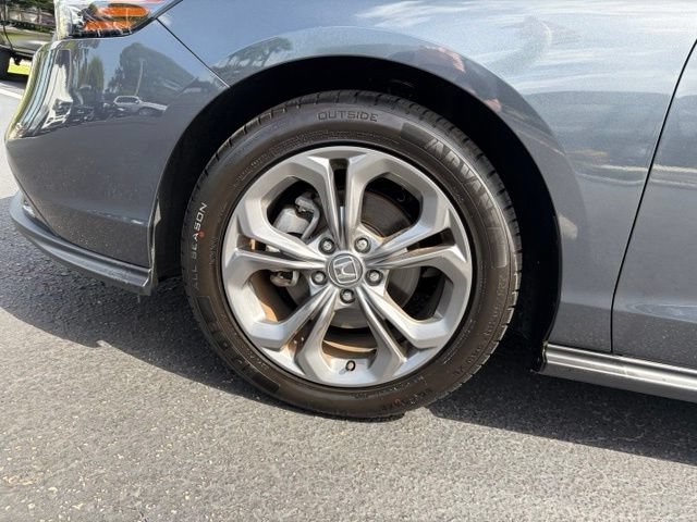 Used 2024  Honda EX image 9