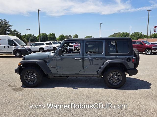 New 2026 Anvil Clear-Coat Exterior Paint Jeep Sport S image 4