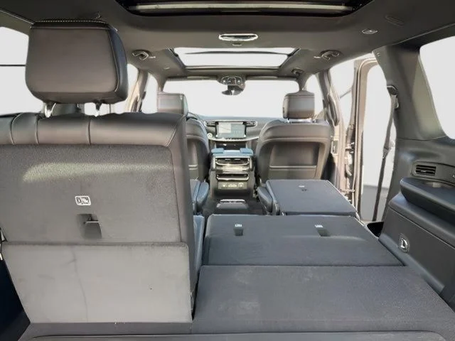 New 2026 Baltic Gray Metallic Clearcoat Jeep  image 28