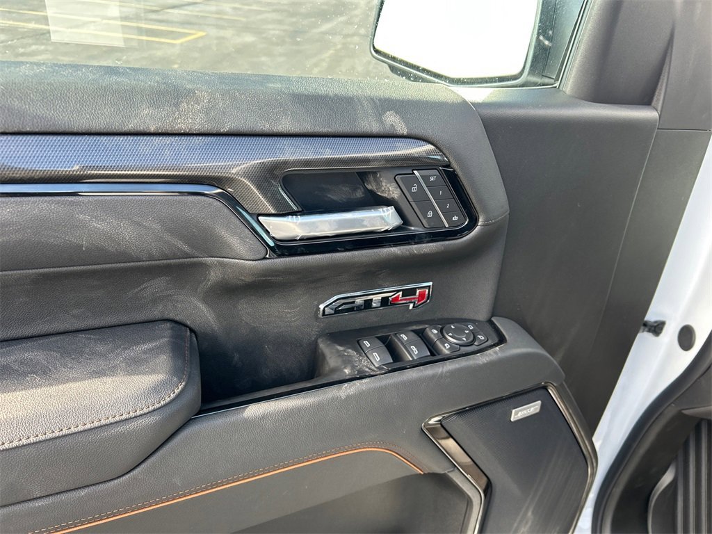 2026 GMC SIERRA - Image 14