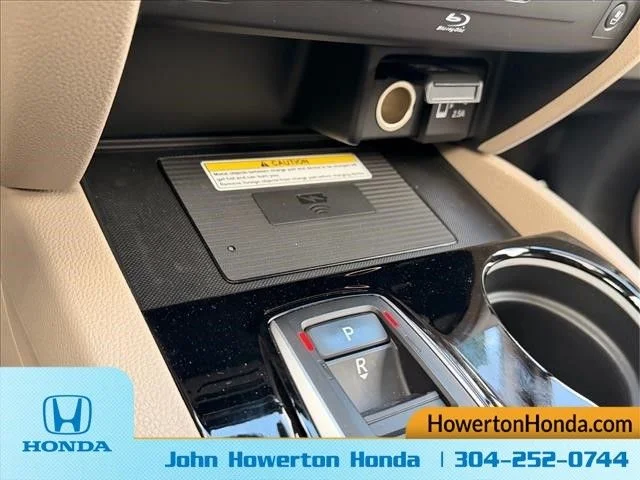 Used 2022 White Honda Elite image 25
