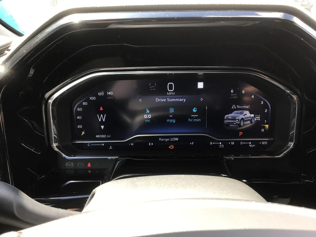 Used 2022 Glacier Blue Metallic Chevrolet ZR2 image 15