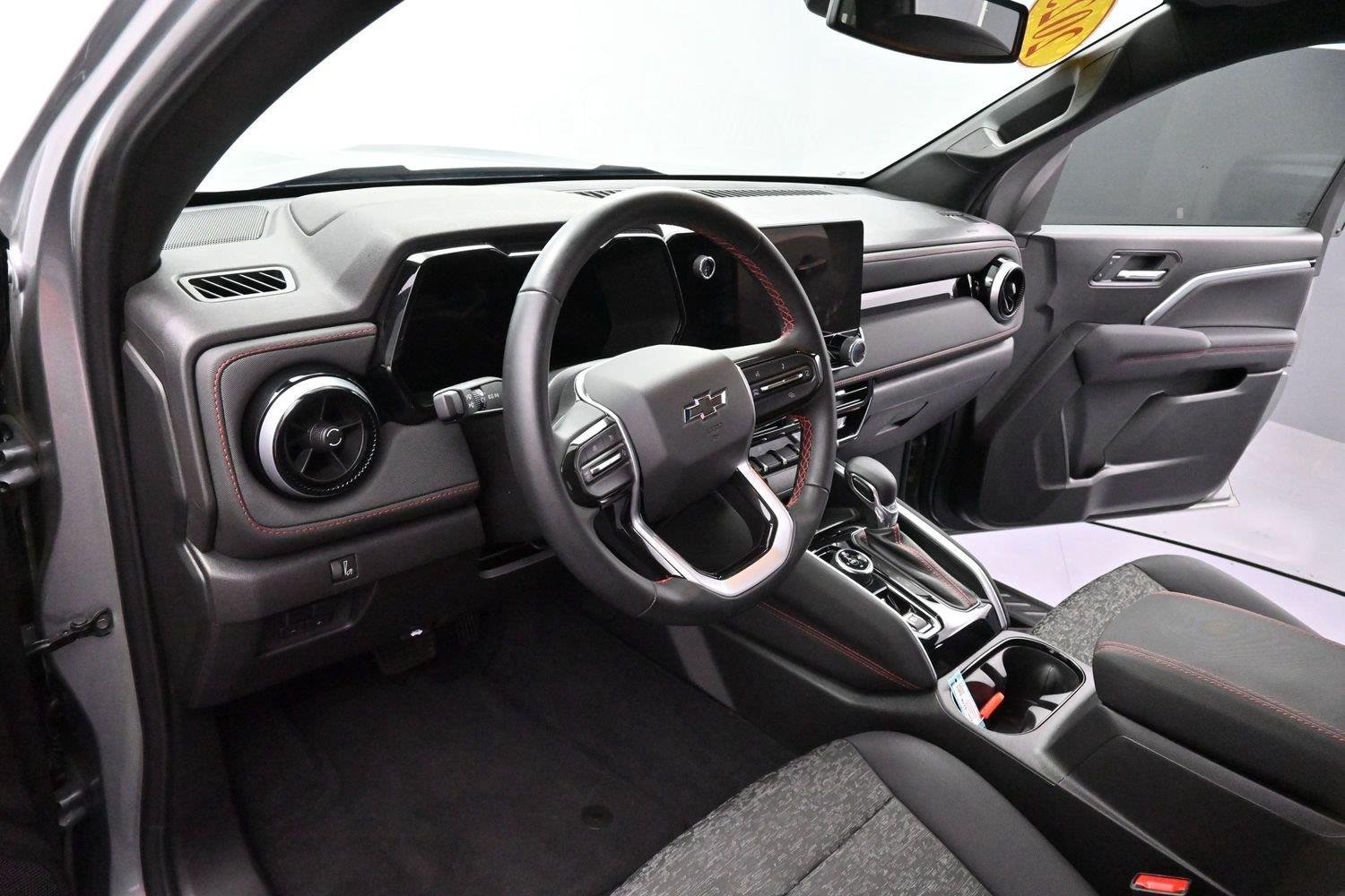 Used 2025 Sterling Gray Metallic Chevrolet Z71 image 15