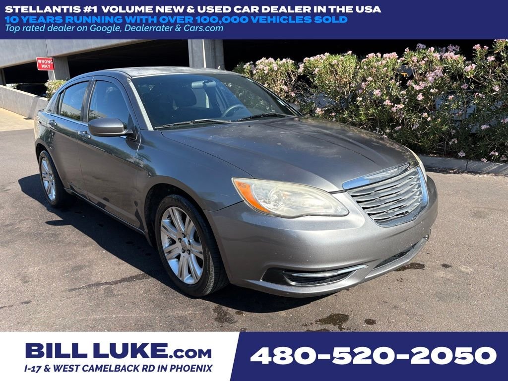 2012 Chrysler 200 LX's photo