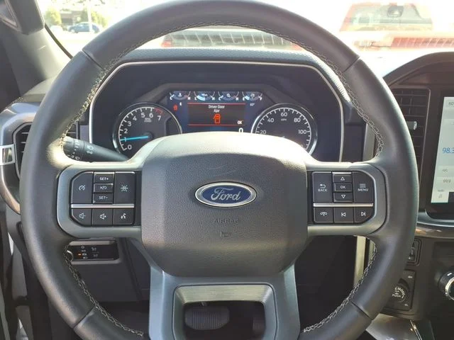 Used 2023 Oxford White Ford XLT image 8