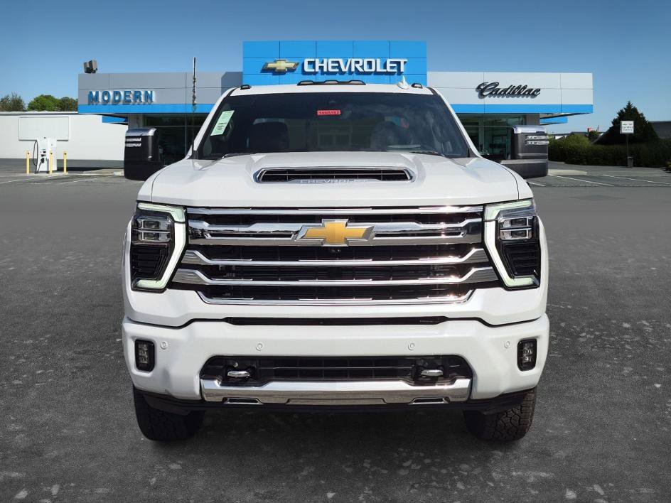 2026 Chevrolet Silverado 2500 HD High Country - Photo 8
