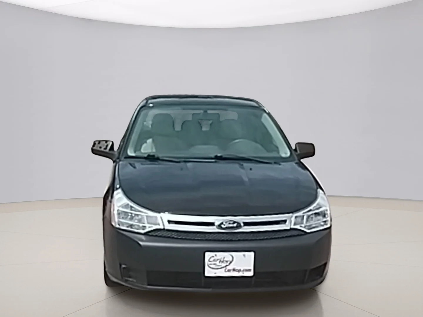Used 2010 Black Ford SE image 9