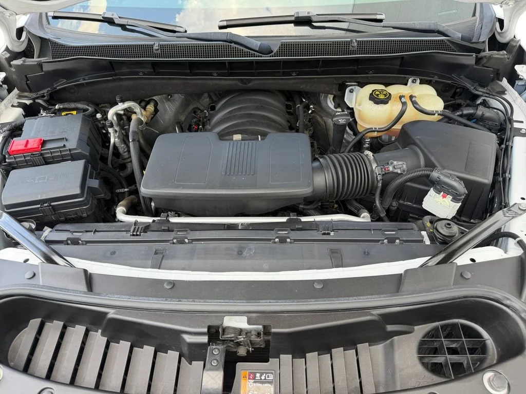 Used 2022 Summit White Chevrolet LT image 14