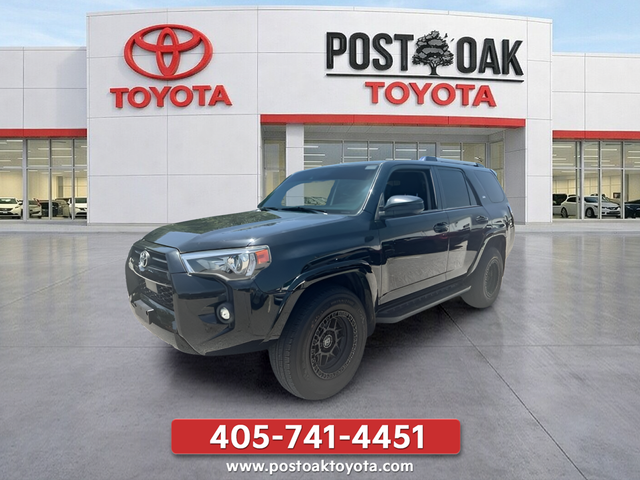 Used 2021 Black Toyota SR5 image 8