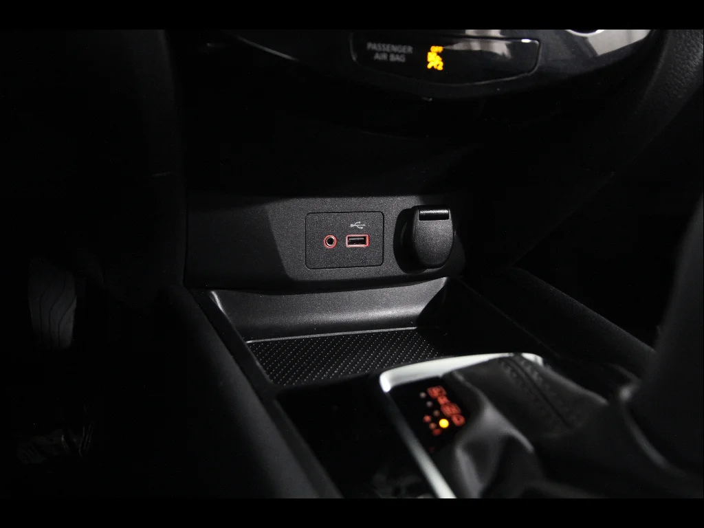 Used 2020 Gun Metallic Nissan SV image 13