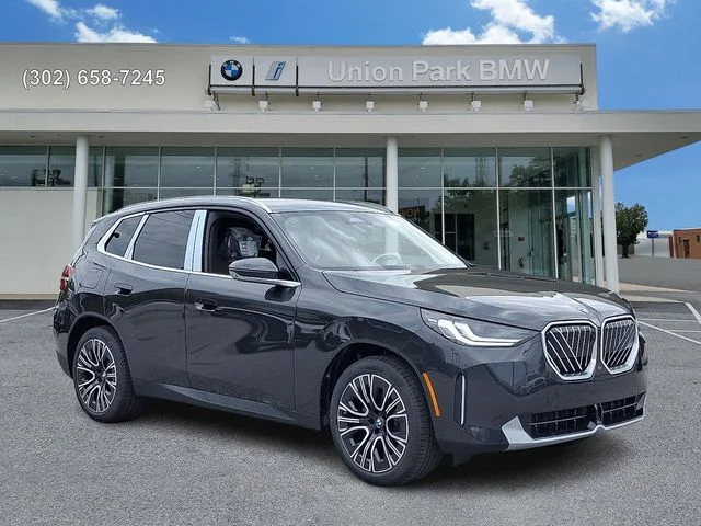 New 2026 Dark Graphite Metallic BMW 30 xDrive image 3