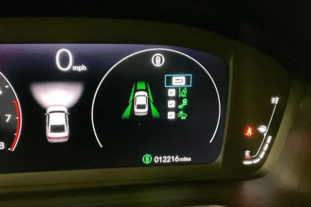 2025 Honda Accord SE - Photo 37