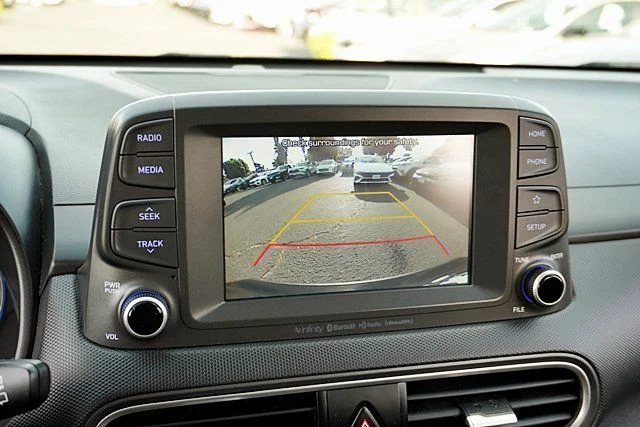 Used 2021 Black Hyundai SEL Plus image 26