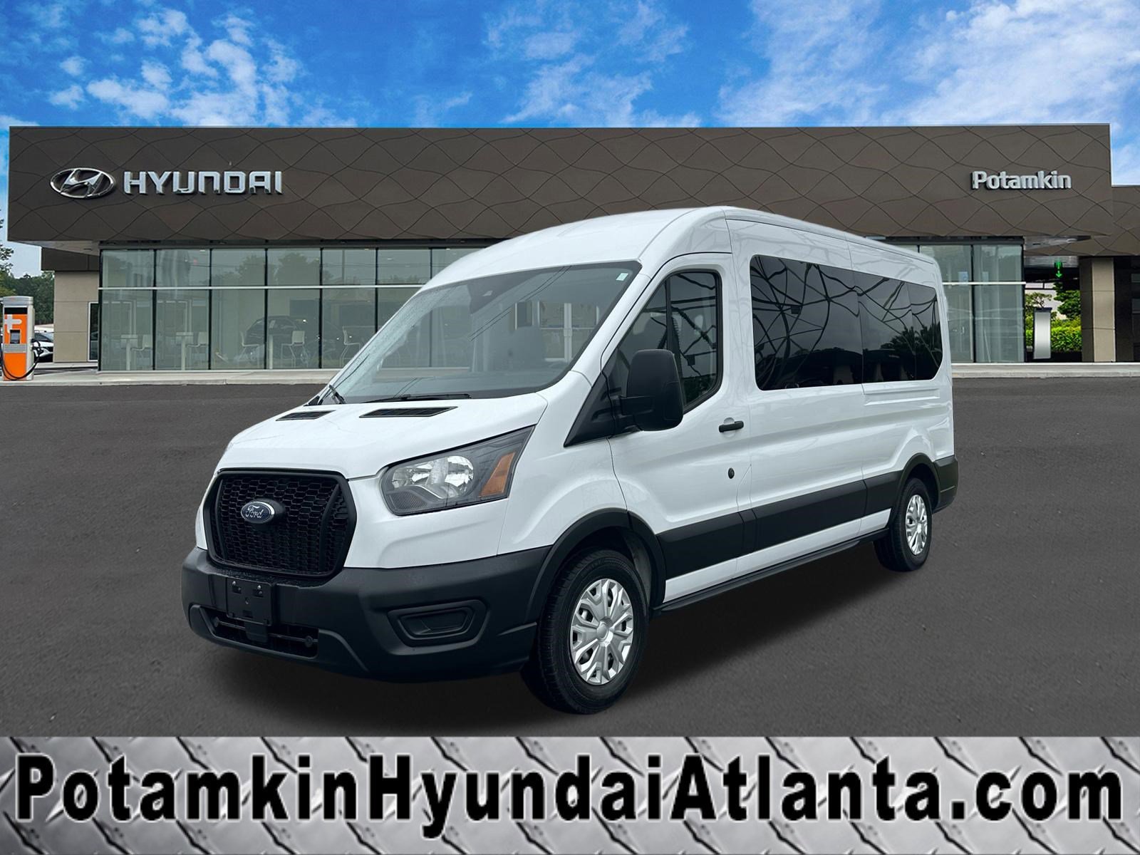 2023 Ford Transit 350 XL Med Roof Sliding Pass. 148's photo