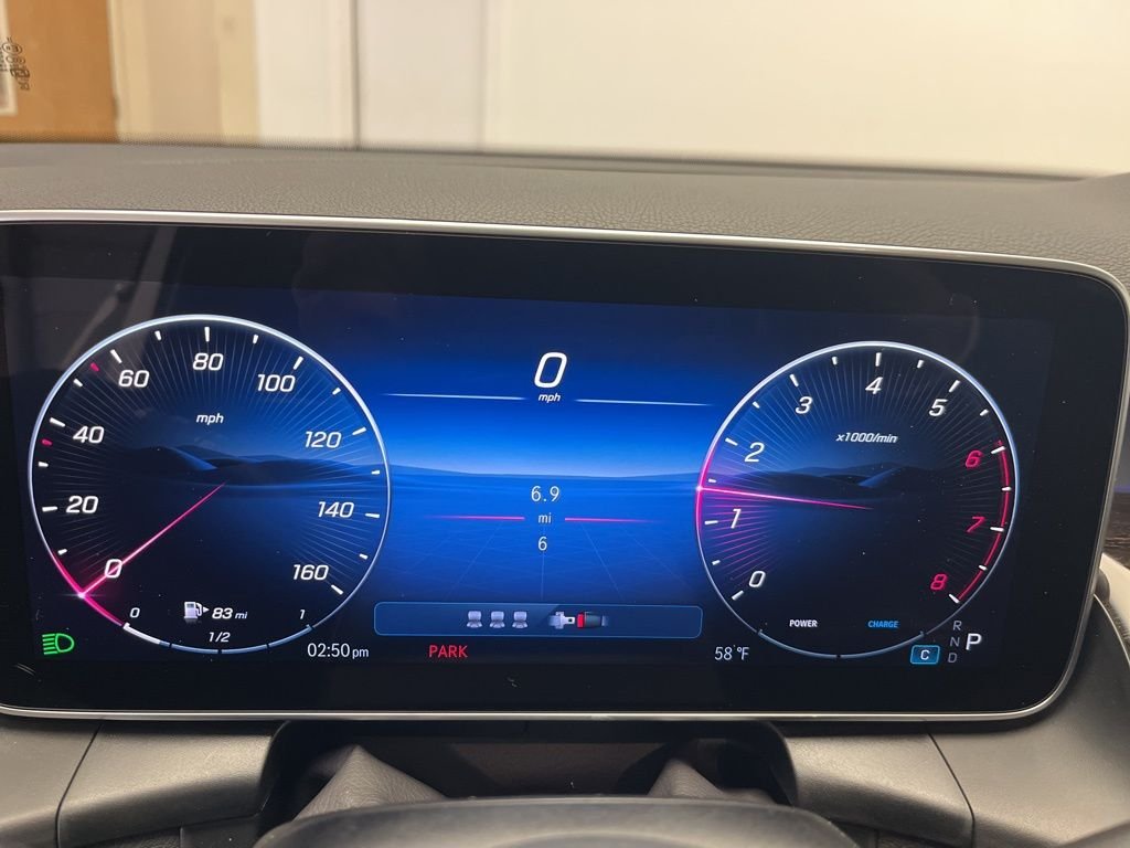 Used 2026  Mercedes-Benz GLC 300 image 17