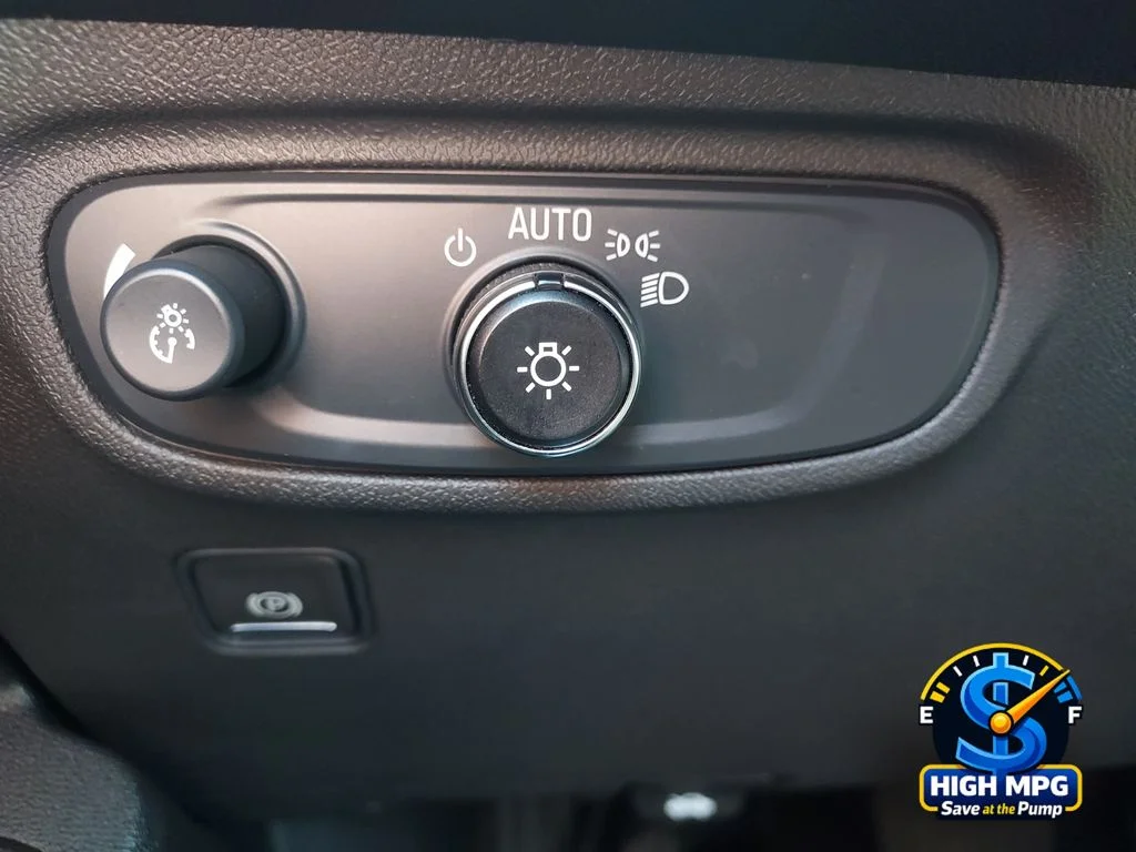 Certified Used 2024 Blue GMC SLE image 20