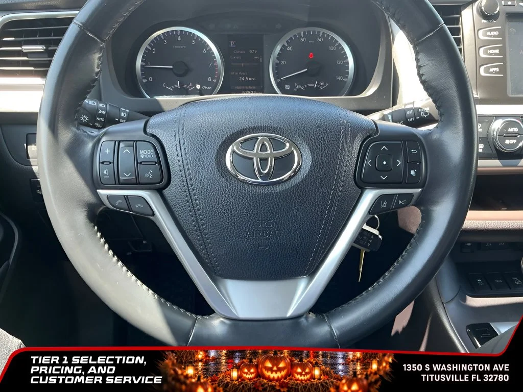 Used 2018 Red Toyota LE Plus image 33