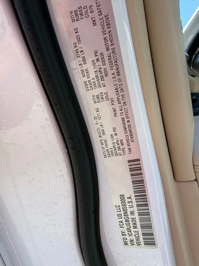 Used 2022 White Jeep Limited image 19