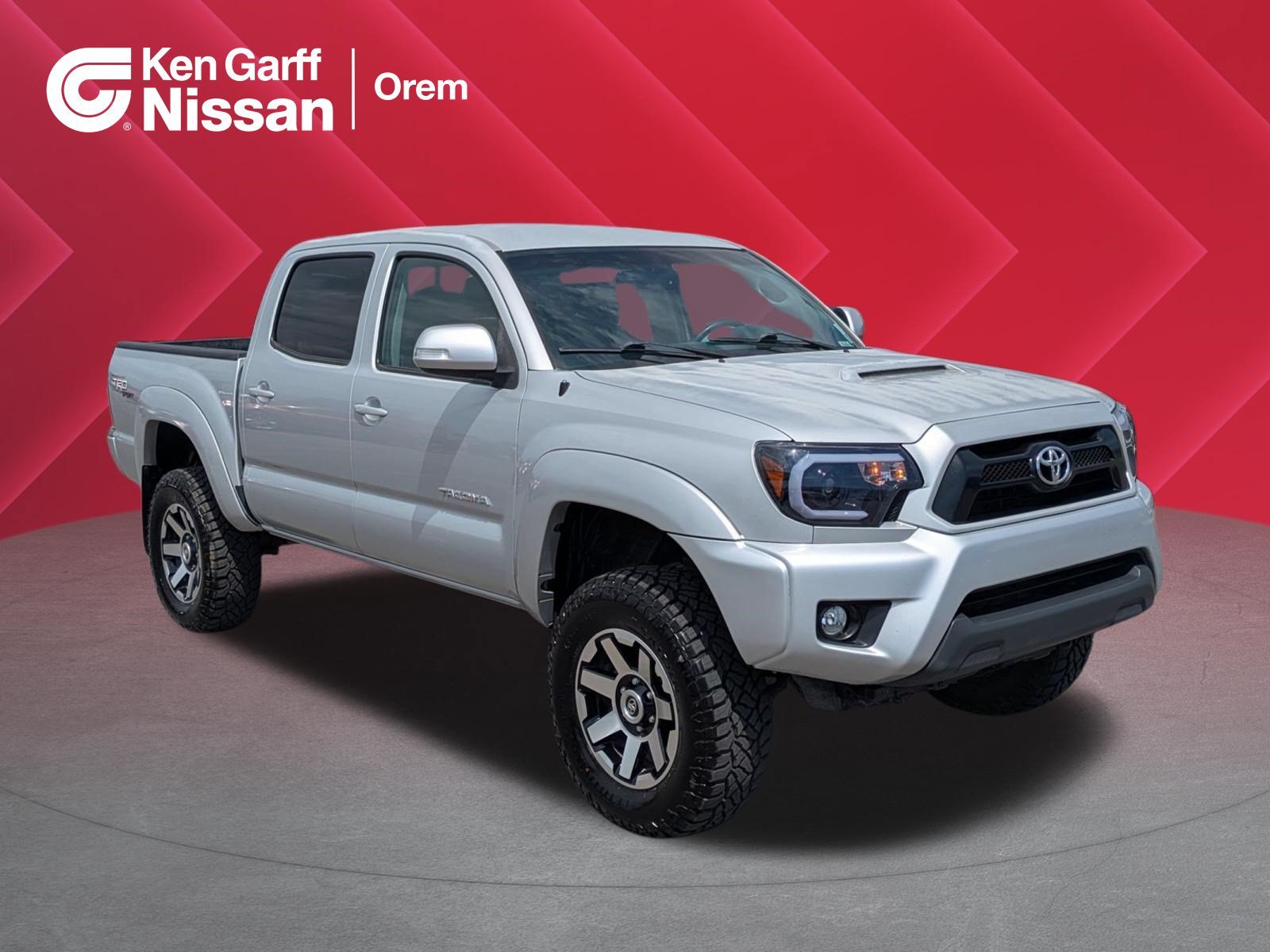 Used 2012 Silver Streak Mica Toyota 4WD Double Cab V6 MT (Natl) image 1