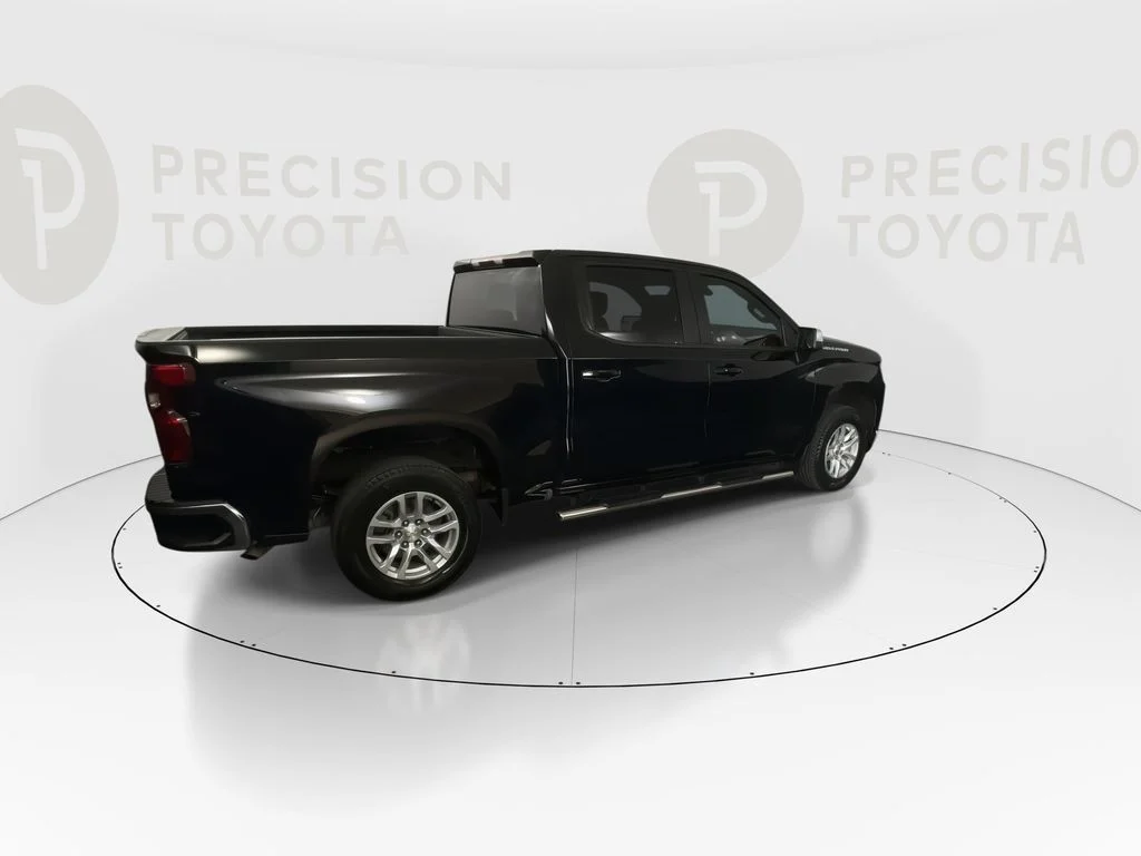 Used 2021 Black Chevrolet LT image 19