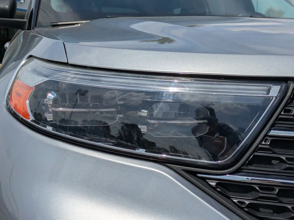 Used 2023 Silver Ford XLT image 12