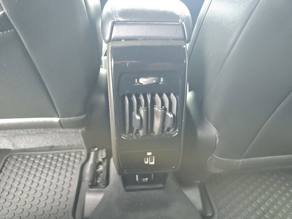 Used 2025 Black Jeep Latitude image 15