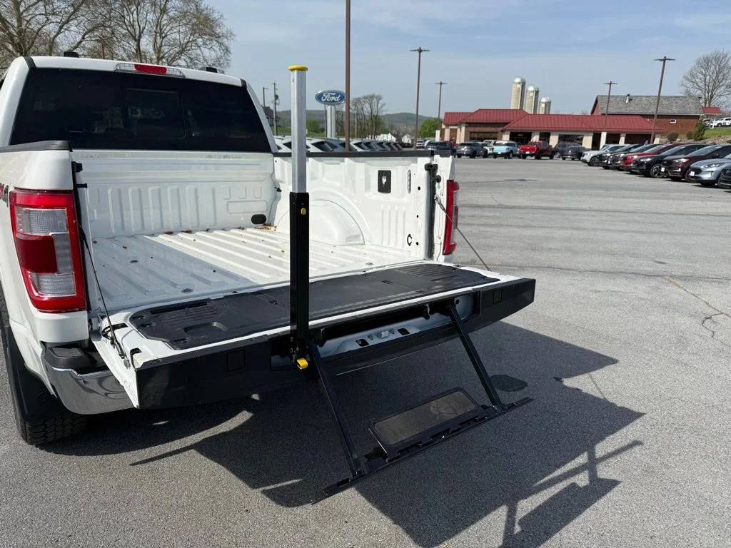 2023 Ford F-150 Lariat - Photo 35
