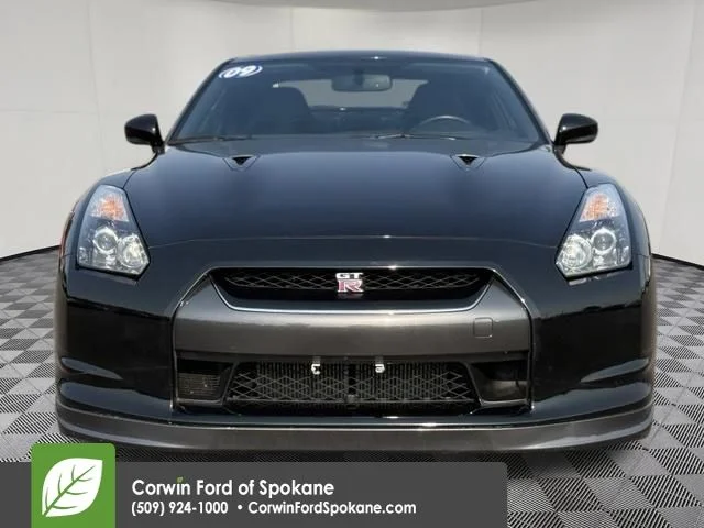 Used 2009 Black Obsidian Nissan Premium image 6