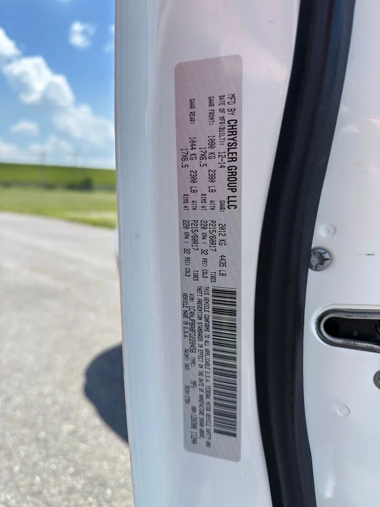 Used 2015 White Jeep Sport image 20