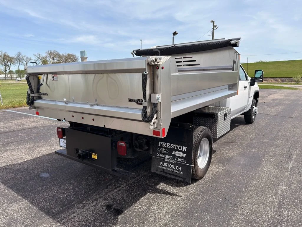 New 2025 Summit White Chevrolet Work Truck image 7