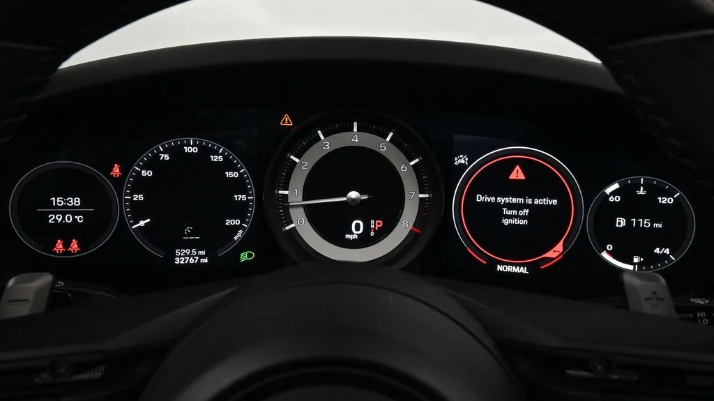 Used 2021  Porsche Carrera S image 10