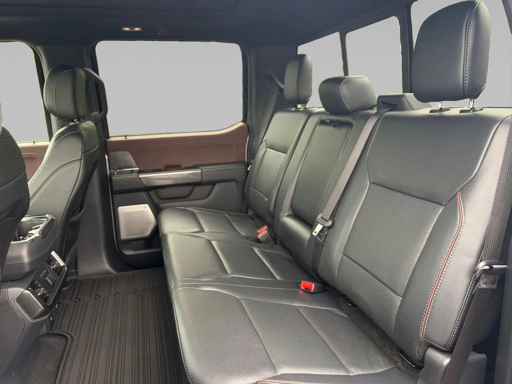 Used 2023 Silver Ford Lariat image 14