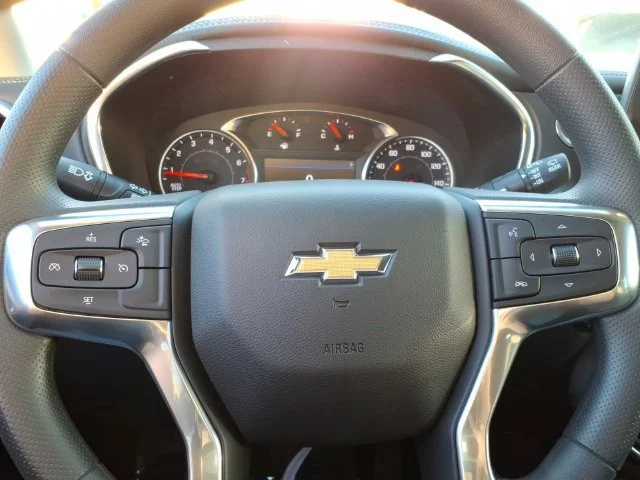 Used 2026 Summit White Chevrolet 2LT image 19
