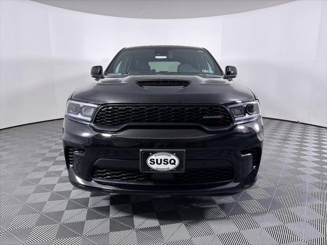 New 2026 Diamond Black Clear-Coat Exterior Paint Dodge GT PLUS image 2