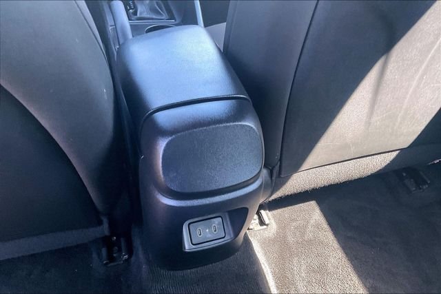 Used 2025 Black Hyundai SEL Sport image 30