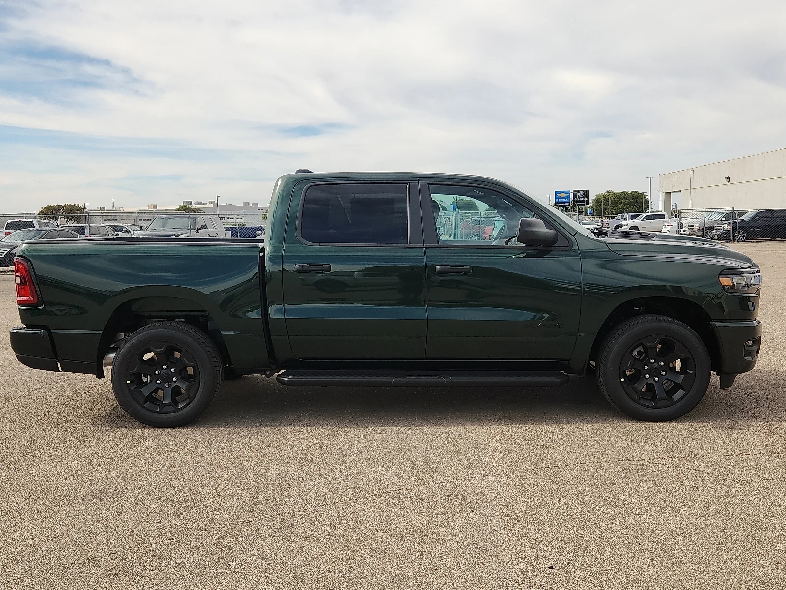 New 2027 Serrano-Green Metallic  Paint Ram EXPRESS CREW CAB 4X4 5