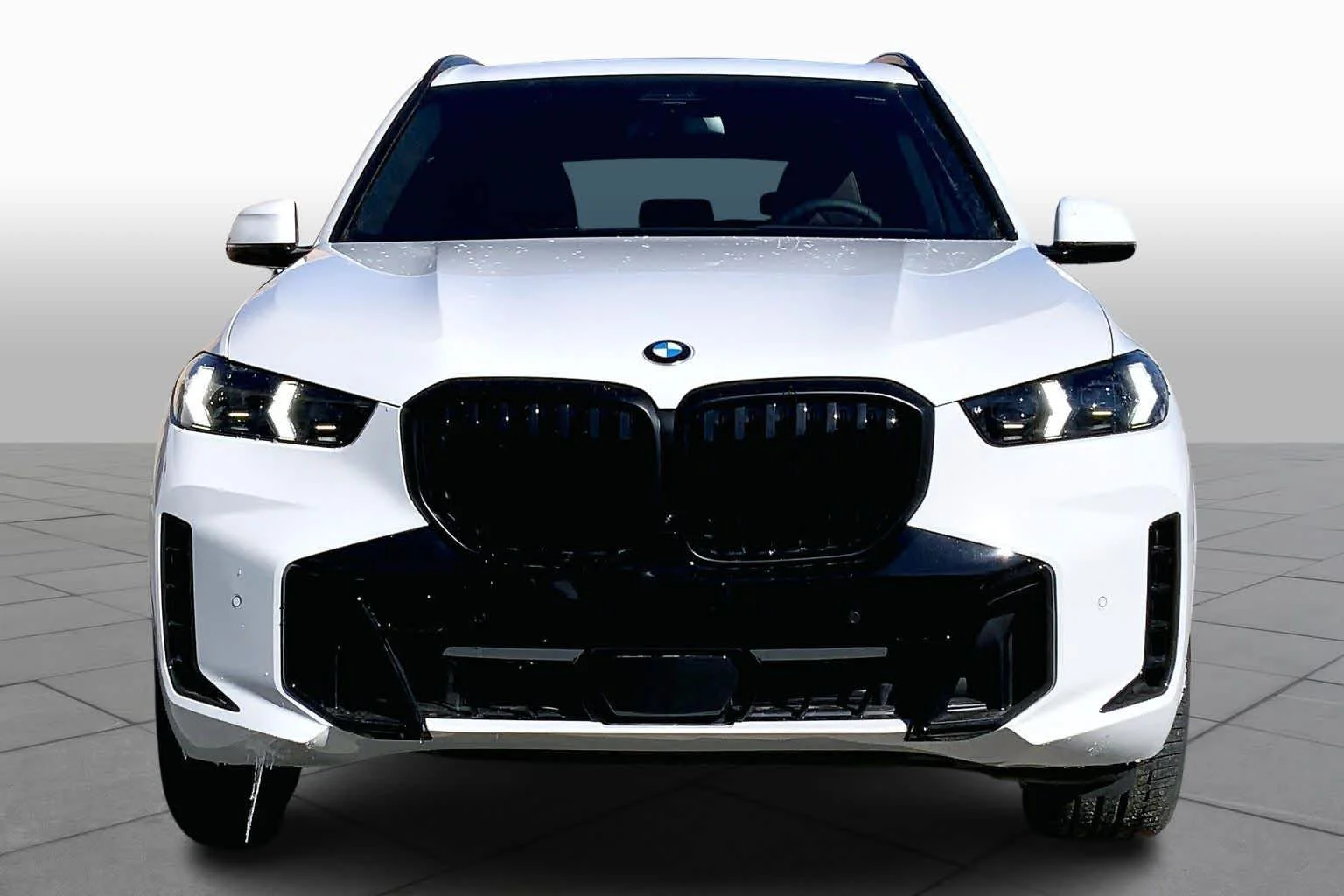 New 2026 Alpine White BMW xDrive40i image 3