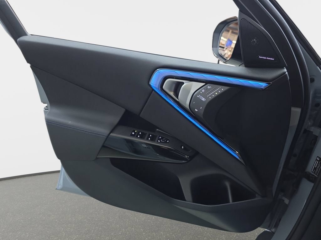 New 2026 Brooklyn Grey Metallic BMW M50 xDrive image 24