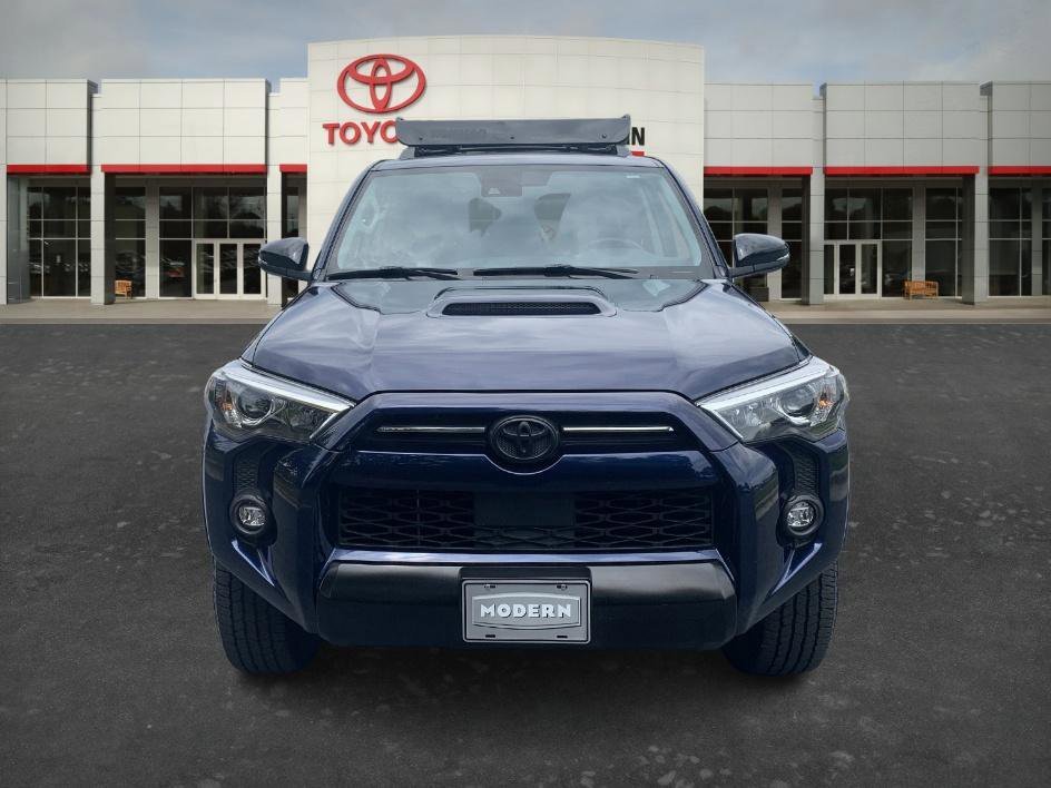 Certified Used 2021 Nautical Blue Metallic Toyota Venture image 2
