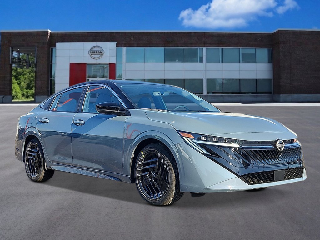 New 2027 Atlantic Gray Metallic / Super Black Two-tone Nissan SR image 5