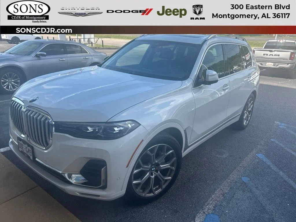 Used 2019 Mineral White Metallic BMW xDrive40i image 1