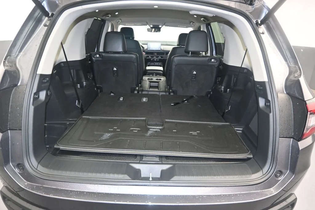 Used 2025 Modern Steel Metallic Honda EX-L image 11