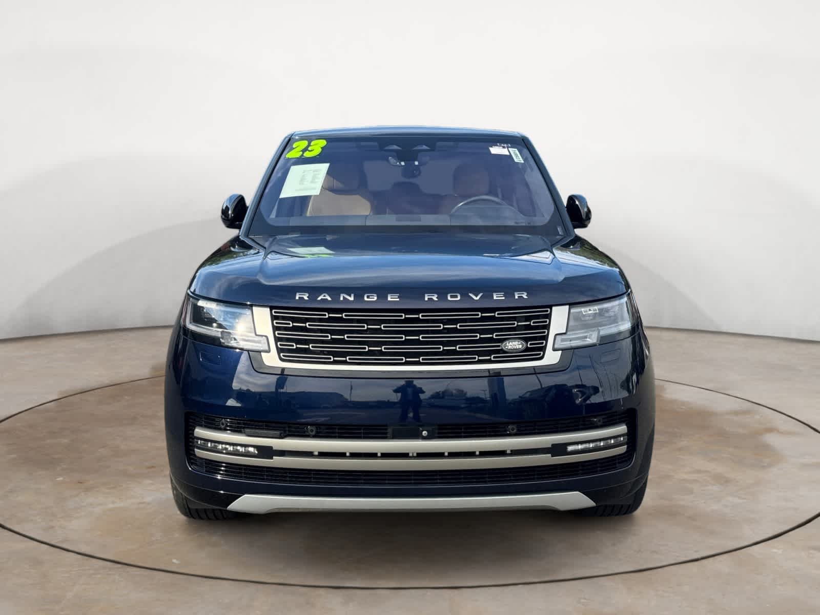 Used 2023 Portofino Blue Metallic Land Rover P400 SWB image 8