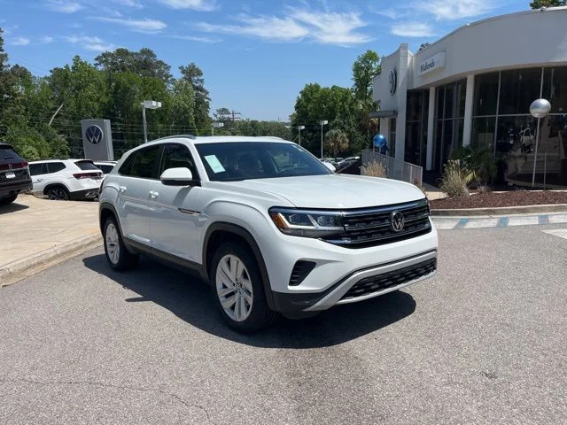 2023 Volkswagen Atlas Cross Sport 3.6L V6 SE w/Tech's photo