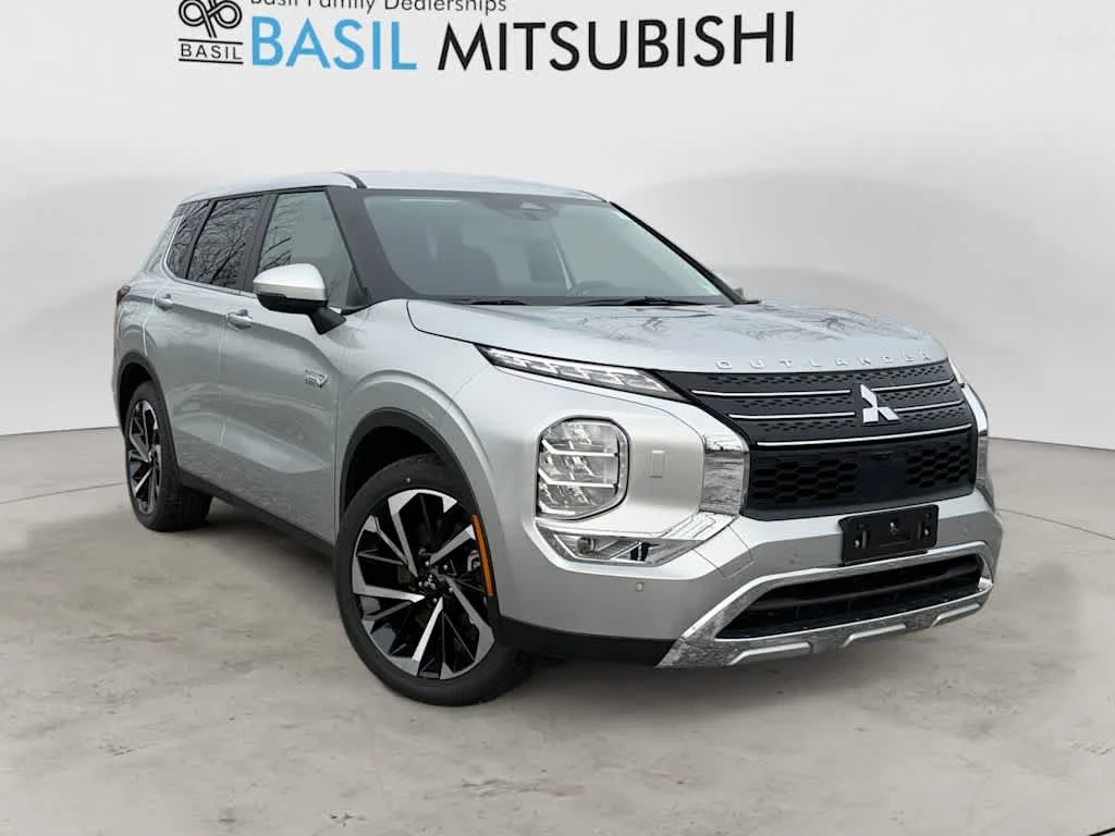 2025 Mitsubishi Outlander Plug-In Hybrid SE