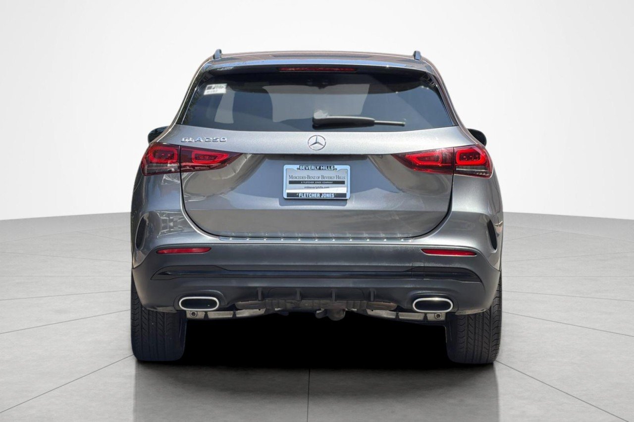Used 2023 Mountain Grey Metallic Mercedes-Benz GLA 250 image 4