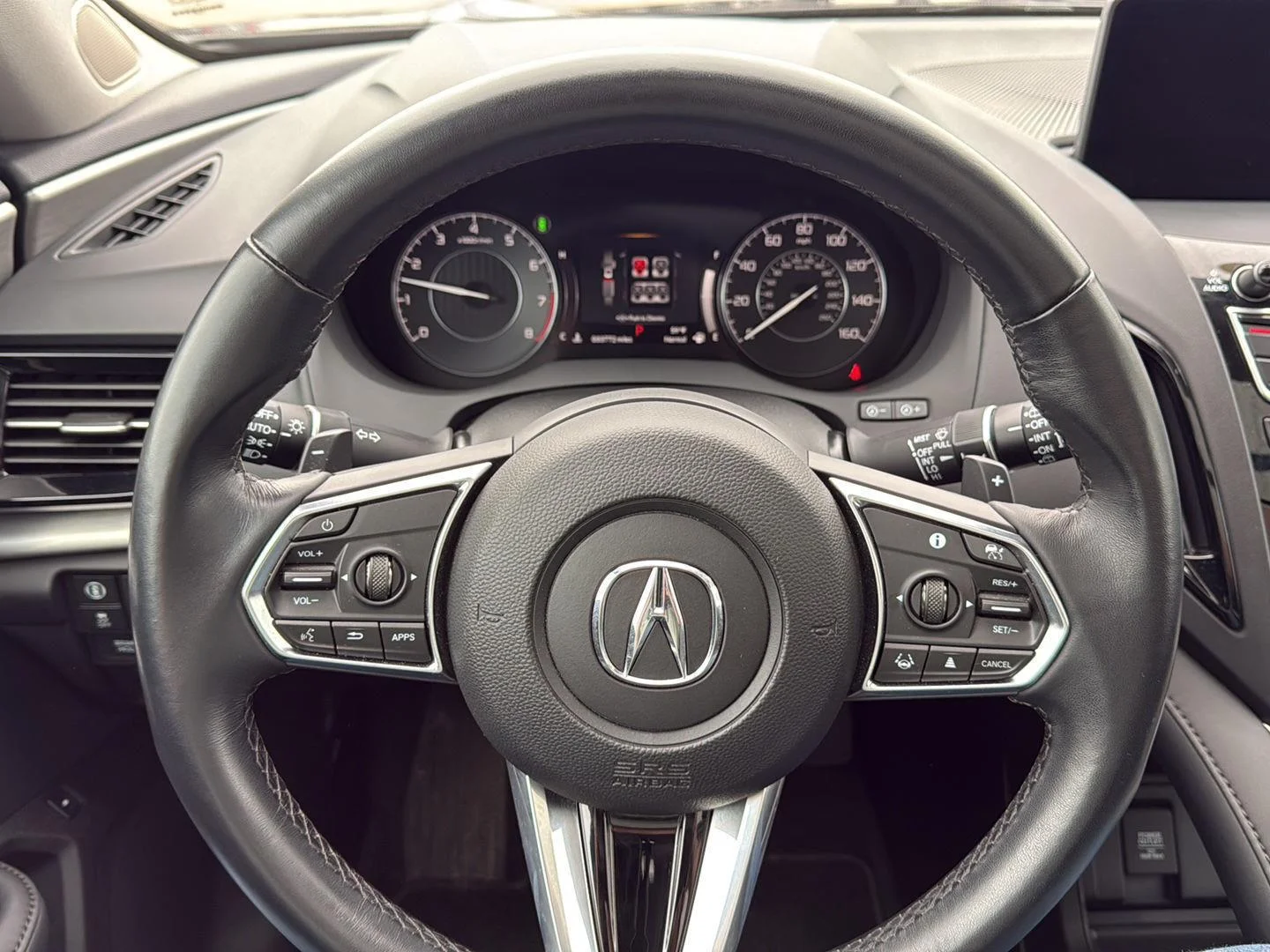 Used 2023 Liquid Carbon Metallic Acura SH-AWD image 19