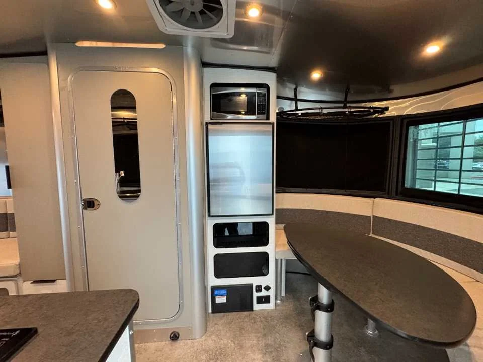 Used 2026 SILVER AIRSTREAM  image 13