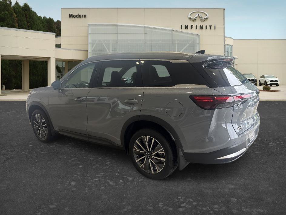 New 2027 HARBOR GRAY INFINITI LUXE image 8