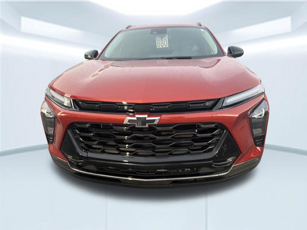 Used 2024 Red Chevrolet ACTIV image 2
